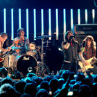 Red Hot Chili Peppers : le clip "Raindance Maggie"
