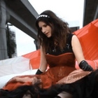 Laura Pausini athlète pour son nouveau clip