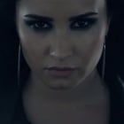 Demi Lovato se protège dans "Heart Attack"