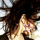 Maude : son premier clip avant "Love..."