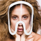 Gaga nue pour son grand retour dans la presse