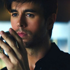 Enrique Iglesias séducteur dans "El Perdedor"