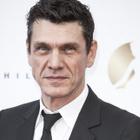 M. Lavoine demande le retour de la paix en France