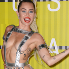 Miley Cyrus, totalement nue pour un concert