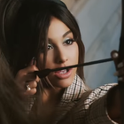 Ariana Grande sort les griffes pour "Boyfriend"