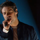 Tom Leeb dévoile sa chanson à la Tour Eiffel