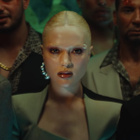 Lolo Zouaï féroce dans "Galipette"