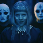 Aurora de retour avec "Cure For Me" : le clip