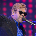 Elton John établit un record dans les charts UK