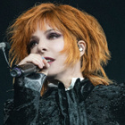 Mylène Farmer : pourquoi pleure-t-elle ?