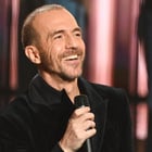 Calogero célèbre l'"A.M.O.U.R" : écoutez !