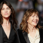 C. Gainsbourg dévastée par la mort de sa mère