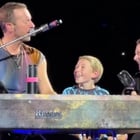 Coldplay surprend un fan en plein concert