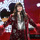 Clara Luciani : 400.000 ventes pour "Coeur" !