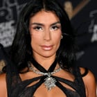 NMA : Sevdaliza critiquée sur sa tenue, elle répond
