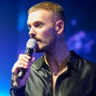 M. Pokora : un duo avec un autre académicien !