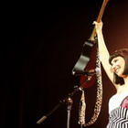 Lussi reprend ''Whole Lotta Love'' de Led Zep