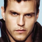 M. Raymond-Barker : son album en février 2012