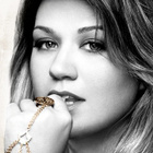 Tops US : Kelly Clarkson détrône David Guetta