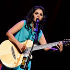 Katie Melua reporte sa tournée française