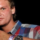 Avicii dévoile son nouveau single "Wake Me Up"