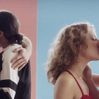 Annie dénonce l'homophobie dans "Russian Kiss"