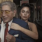 Tony Bennett et Lady Gaga chantent "Nature Boy"