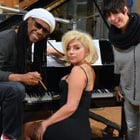 Lady Gaga déjà de retour en studio et avec...