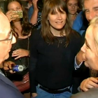 François Hollande pousse la chansonnette