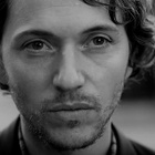 Raphael chante "Eyes on the Island" : écoutez !