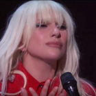 Lady Gaga en larmes en live : regardez !