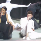 Enfoirés : Jenifer et Nolwenn sur "Chandelier"