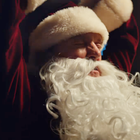 Orange fête Noël avec Queen