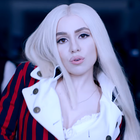 Ava Max enchaîne avec "So Am I"