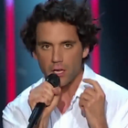 Mika chante "Ice Cream" en live