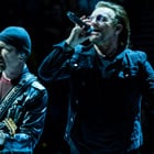 U2 enchaîne avec "Beautiful Day"