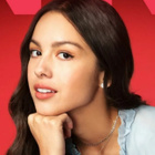 Olivia Rodrigo chante "The Rose Song"