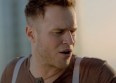 Olly Murs déprimé dans le clip de "Dear Darlin'"