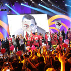 Les Enfoirés réchauffent les coeurs à Bercy