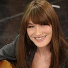 Carla Bruni : "Pas d'arrière-pensées politiques"