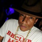 Non, Pharrell Williams n'est pas un "vampire" !