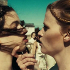 "Weight of Love", le clip sensuel des Black Keys