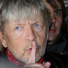 Renaud : sa voix trafiquée ?