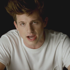 Charlie Puth tourmenté dans "Dangerously"