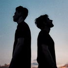 Møme et Petit Biscuit en duo sur "Gravitation"