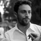 Givenchy rappe avec Aaron Taylor-Johnson