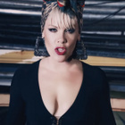 Pink dévoile le clip de "Secrets"