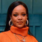 Rihanna ironise sur "R9"