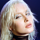 Zara Larsson de retour avec "Love Me Land"