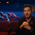 Michael Bublé se met à la danse pour "Higher"